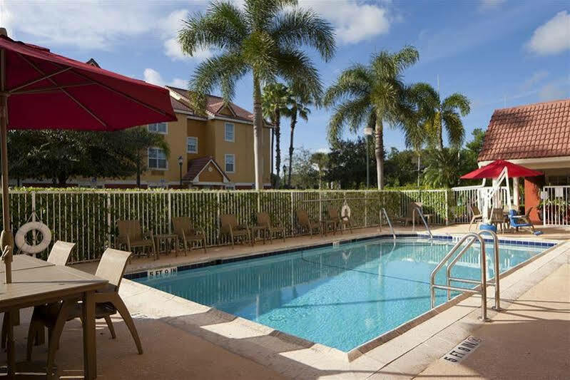 Towneplace Suites Fort Lauderdale West Zewnętrze zdjęcie